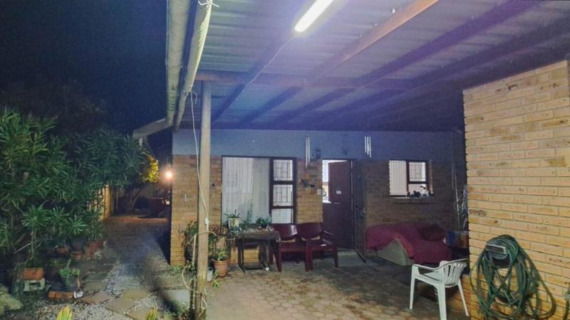 3 Bedroom Property for Sale in Heiderand Western Cape